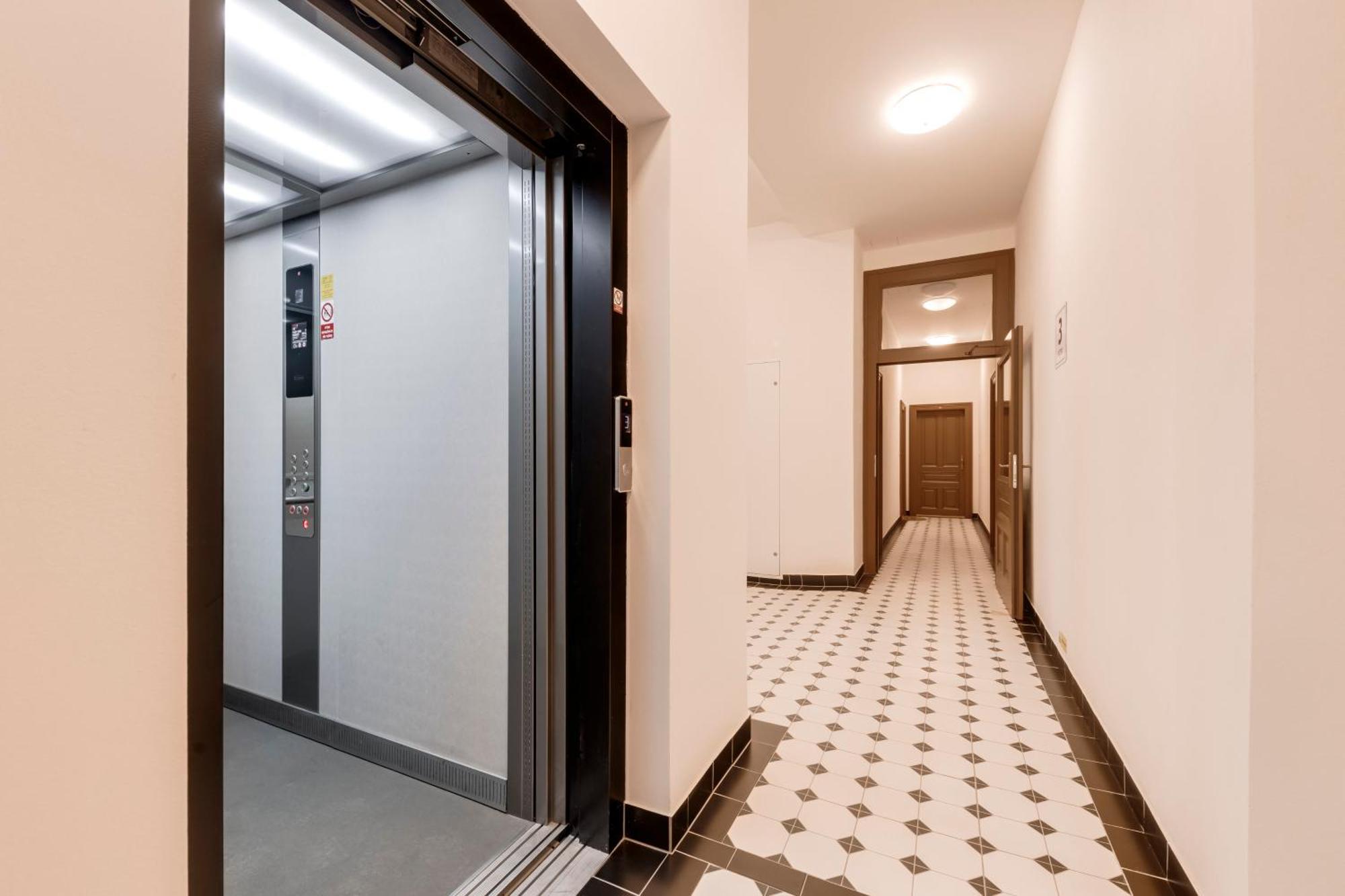 New Town Oases Apartment Praga Zewnętrze zdjęcie